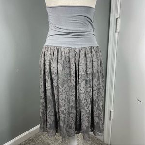 Sundance || Embroidered Silk Skirt Size M